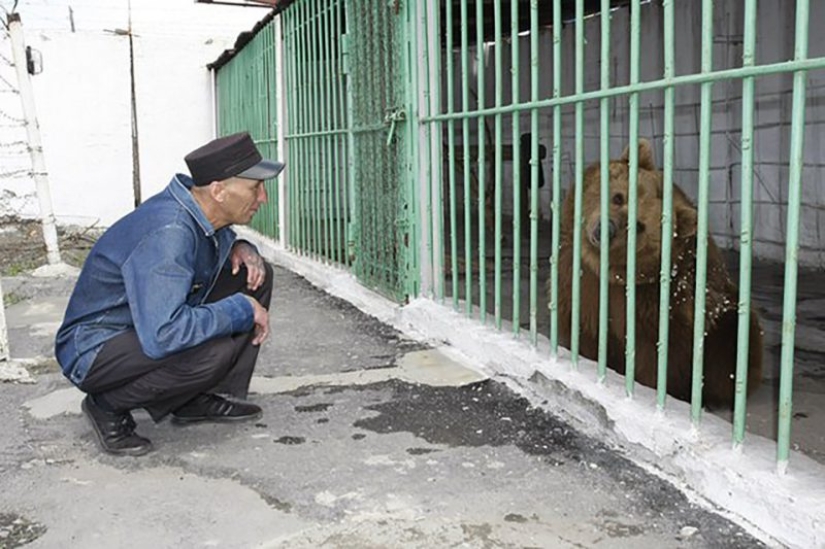 For what the bear Katerina is serving a life sentence in a Kazakh colony