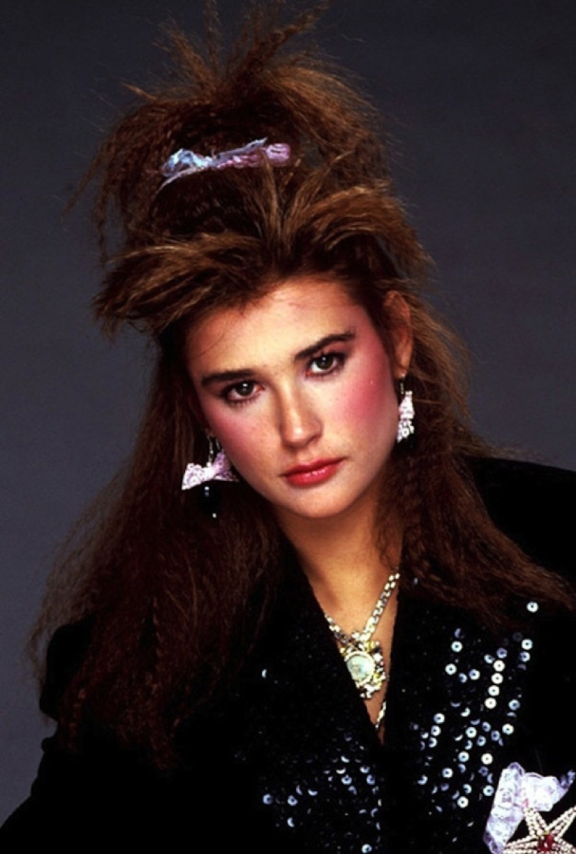 Fotos de estudio extrañas, inusuales y sin éxito de celebridades