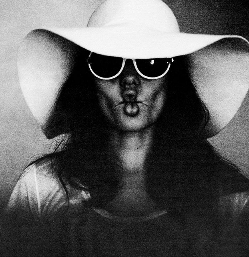 Fotos íntimas de Angelina Jolie tomadas por su esposo Brad Pitt