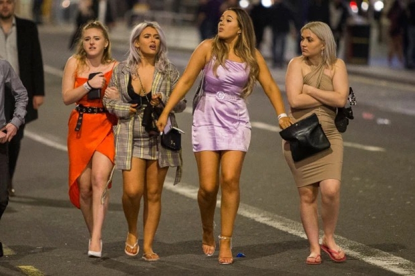 Fuegos artificiales de Año Nuevo: el brillante final de un atracón festivo en el Reino Unido Fuegos artificiales de Año Nuevo: el brillante final de un atracón festivo en el Reino Unido