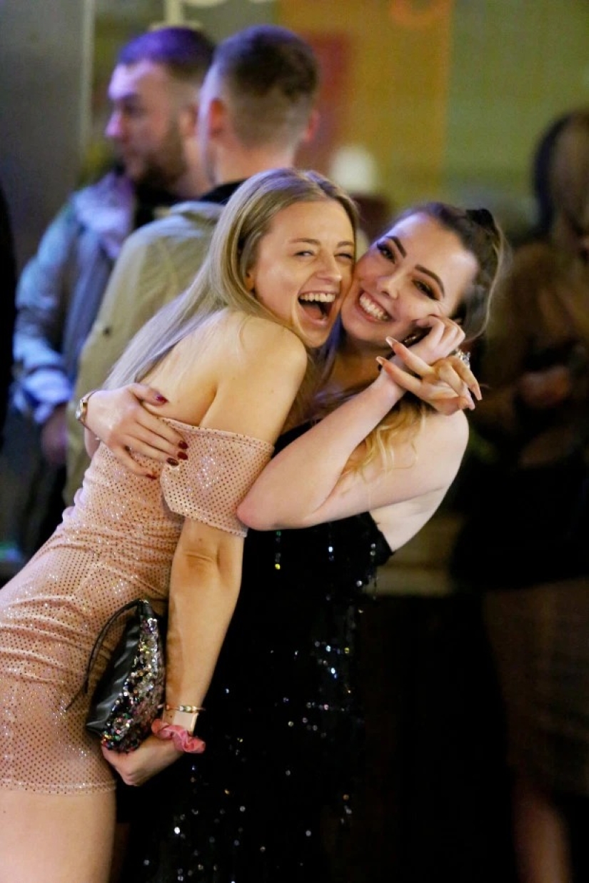 Fuegos artificiales de Año Nuevo: el brillante final de un atracón festivo en el Reino Unido Fuegos artificiales de Año Nuevo: el brillante final de un atracón festivo en el Reino Unido