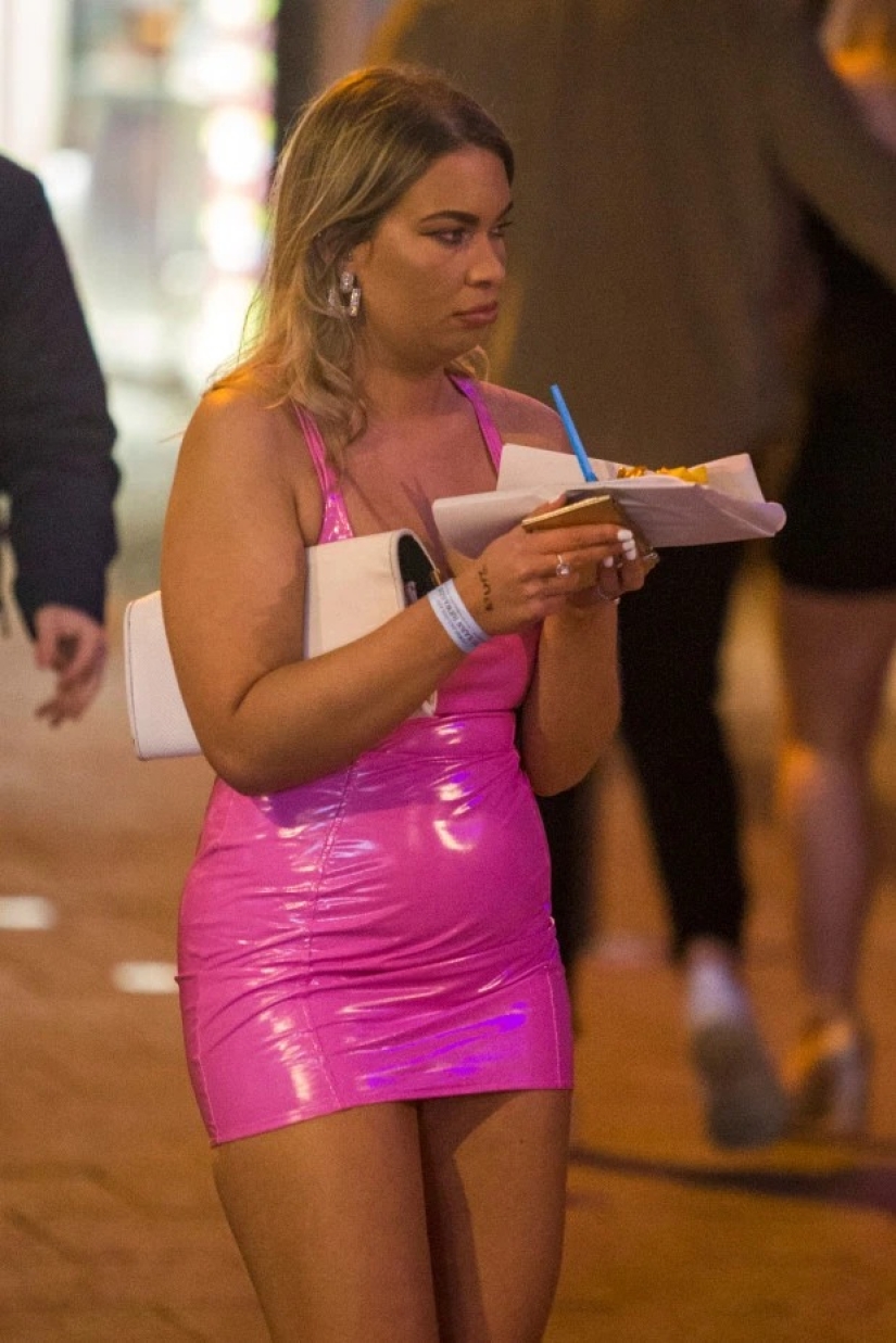 Fuegos artificiales de Año Nuevo: el brillante final de un atracón festivo en el Reino Unido Fuegos artificiales de Año Nuevo: el brillante final de un atracón festivo en el Reino Unido