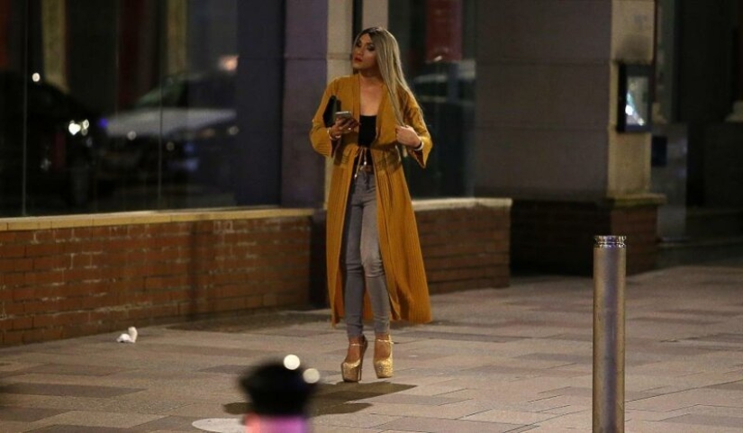 Fun and drunk: how the British celebrated Christmas Fun and drunk: how the British celebrated Christmas