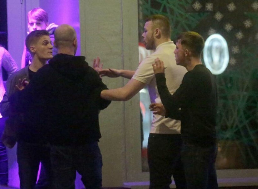 Fun and drunk: how the British celebrated Christmas Fun and drunk: how the British celebrated Christmas