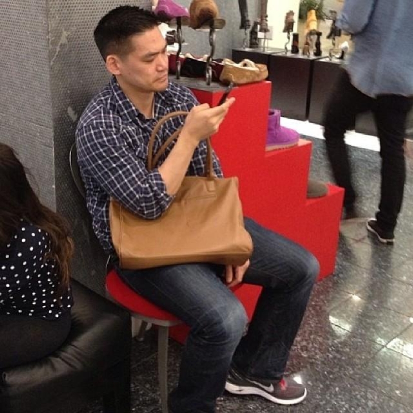 Funny shots from Instagram "Men in stores"
