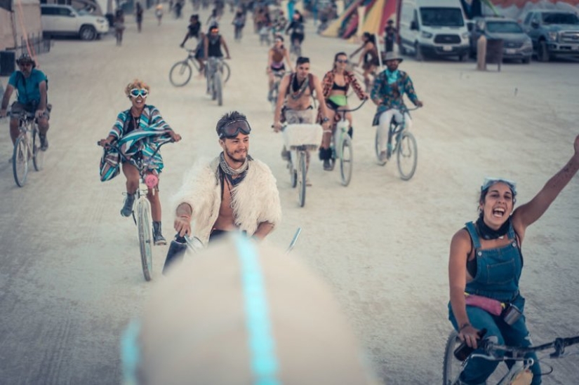 Futuristic wedding at Burning Man Festival