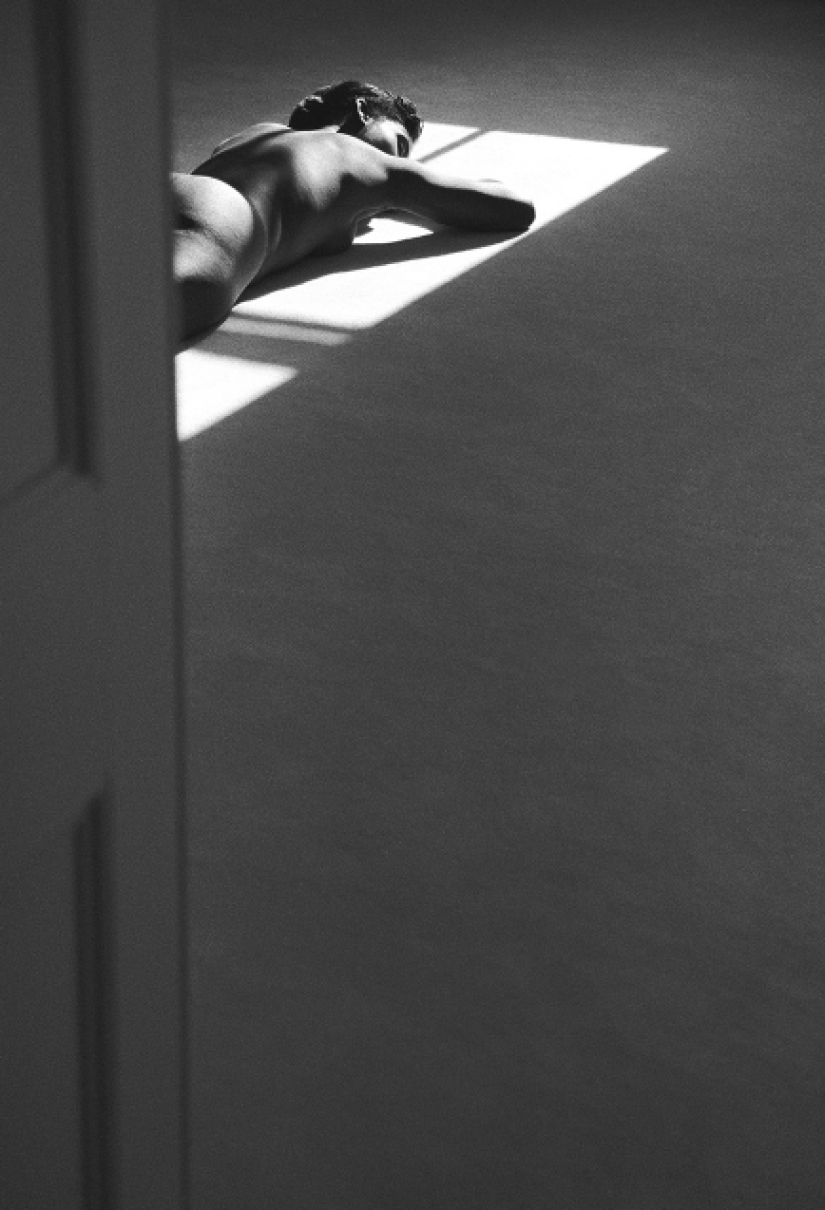 Gentle eroticism from photographer Robert Farber
