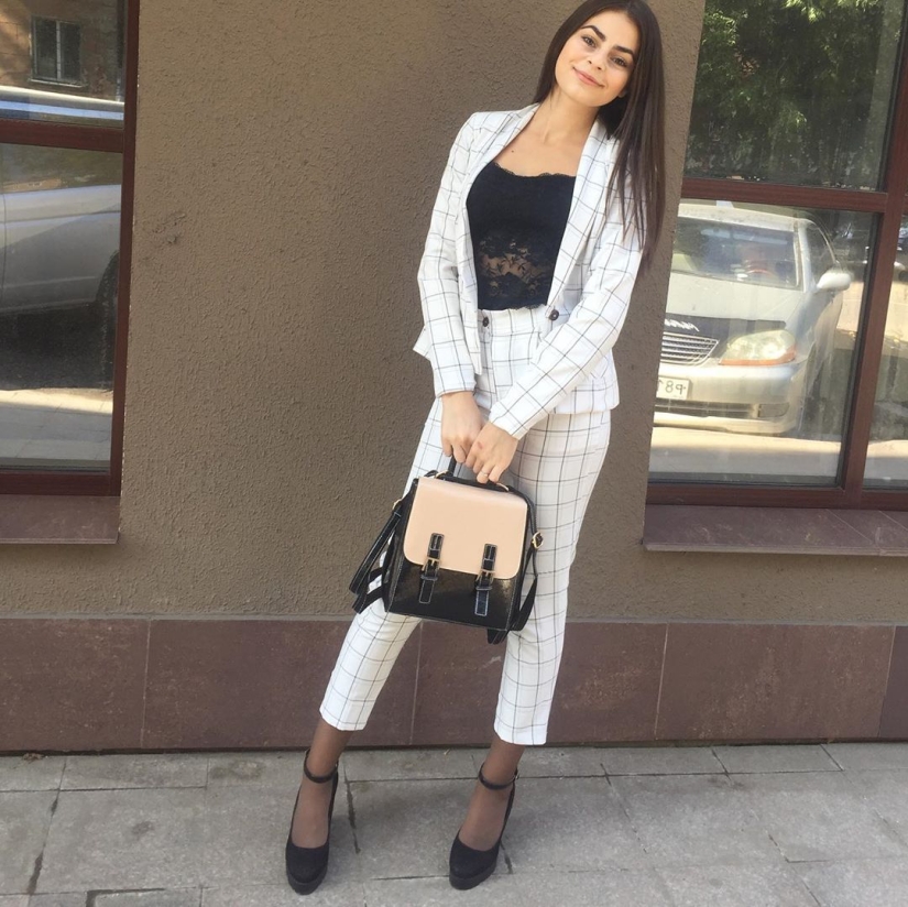 Girls-students: a selection of photos of charming freshmen of 2019