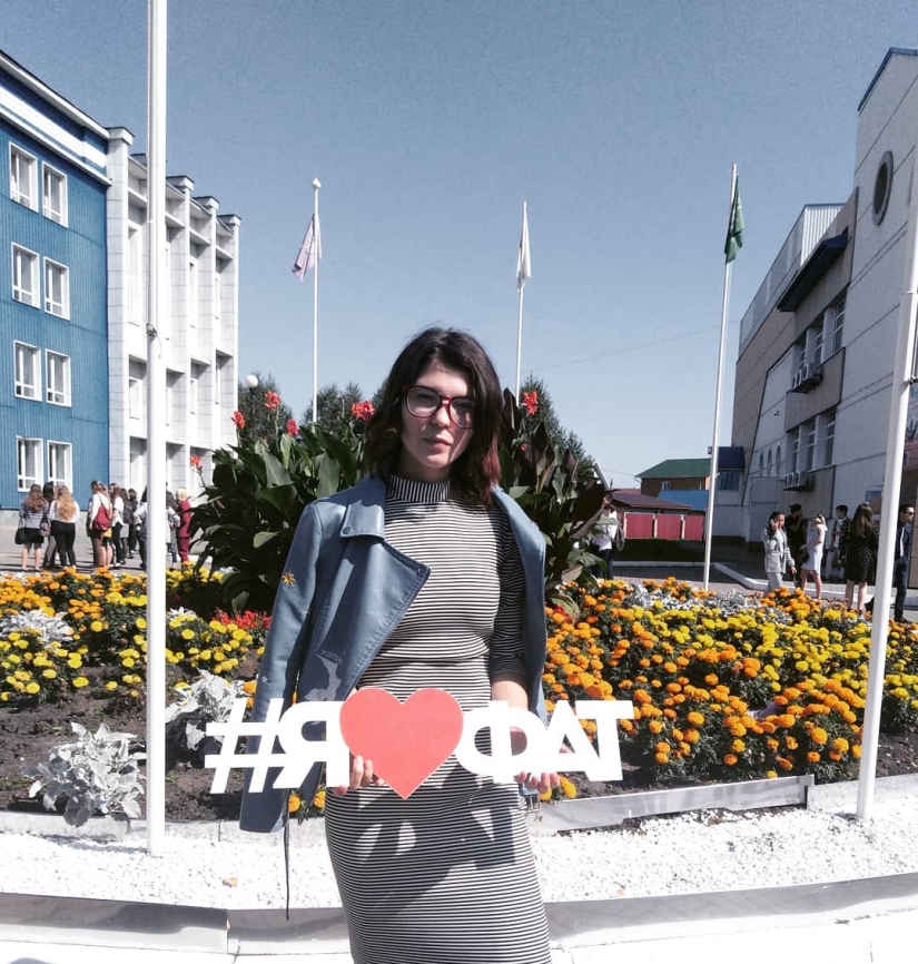 Girls-students: a selection of photos of charming freshmen of 2019