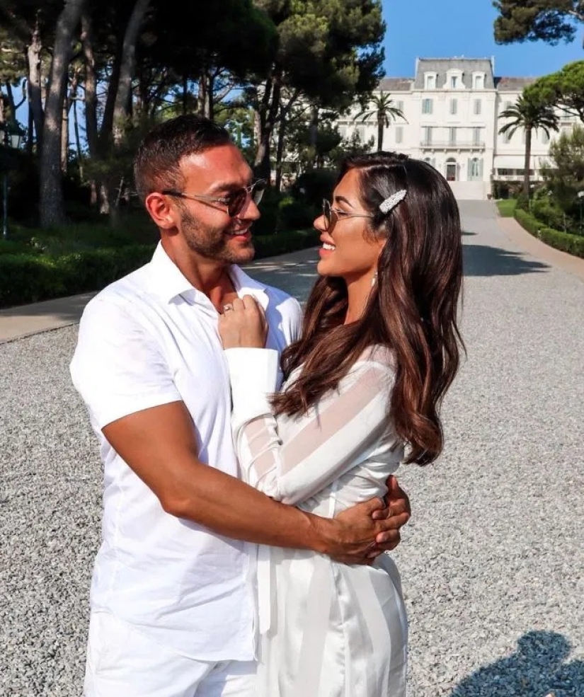 Golden kids: the offspring of the stars of the TV show The Real Housewives of Cheshire burn through life cooler than their parents