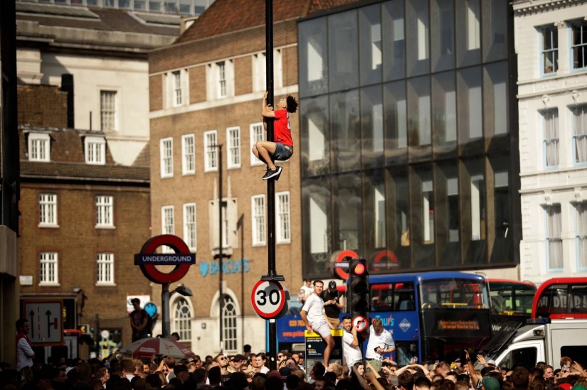 Gracias a Dios, no en Nikolskaya: cómo los fanáticos ingleses celebraron la victoria de su selección