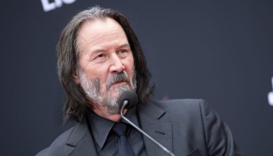 Grandfather Keanu and baba Nastya: celebrities have grown old with the help of the FaceApp app