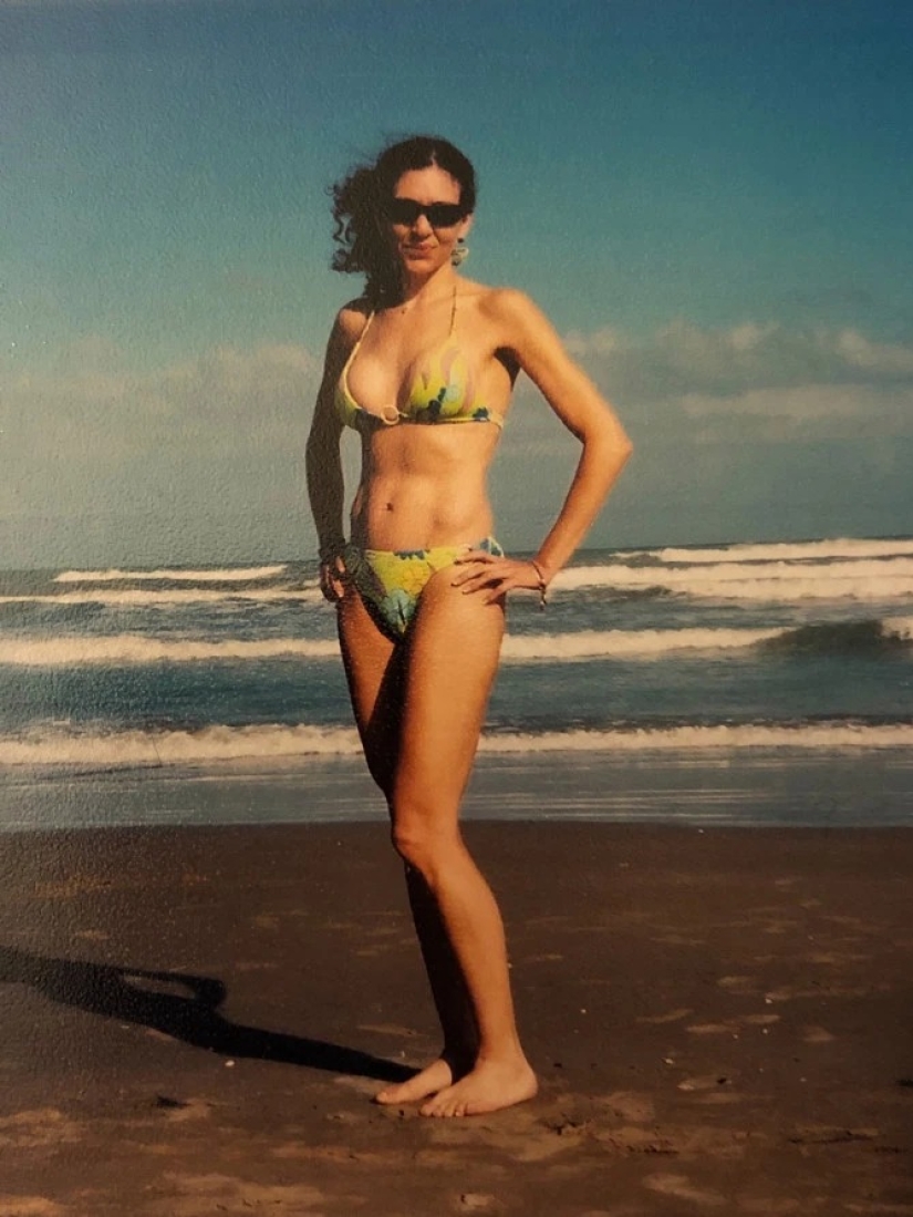 Granny with peppercorn: slender American woman is mistaken for her daughter's sister