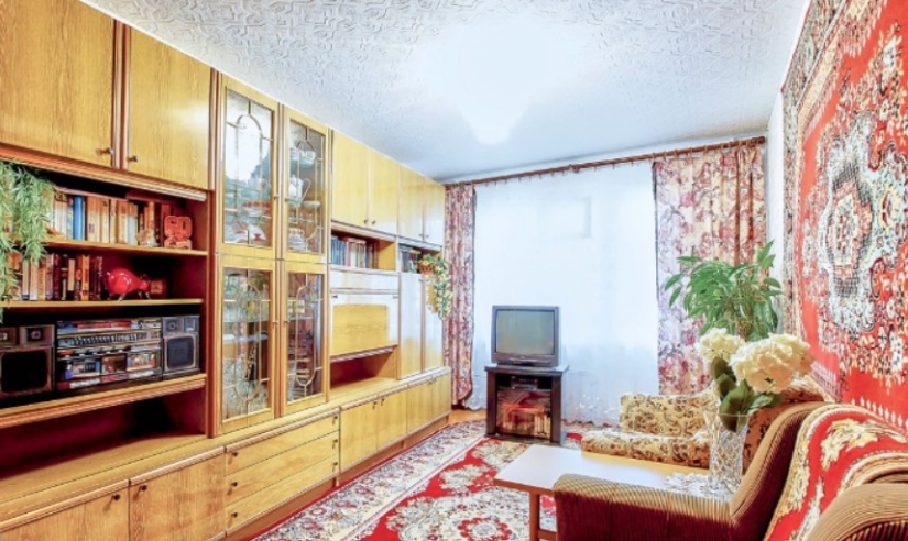 Greetings from the 90s! The apartment for sale in Minsk touched the networkers Greetings from the 90s! The apartment for sale in Minsk touched the networkers