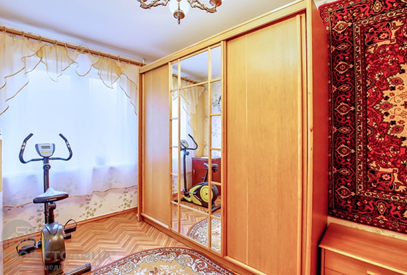 Greetings from the 90s! The apartment for sale in Minsk touched the networkers Greetings from the 90s! The apartment for sale in Minsk touched the networkers