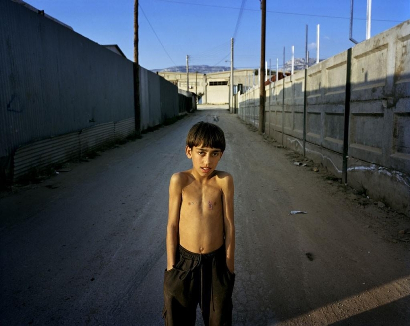 Gypsy nomads in the lens of a Dane