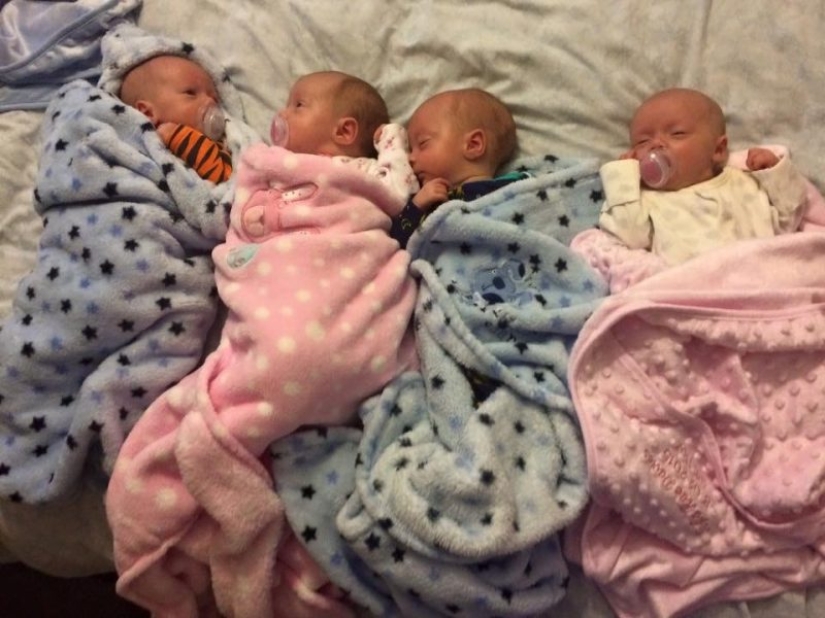 Happiness multiplied by 4 and worries divided by 2: the mathematics of raising wonderful quadruplets Happiness multiplied by 4 and worries divided by 2: the mathematics of raising wonderful quadruplets