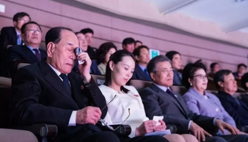 Harsh Kim Yo Jong: what do we know about a woman who can lead the DPRK Harsh Kim Yo Jong: what do we know about a woman who can lead the DPRK