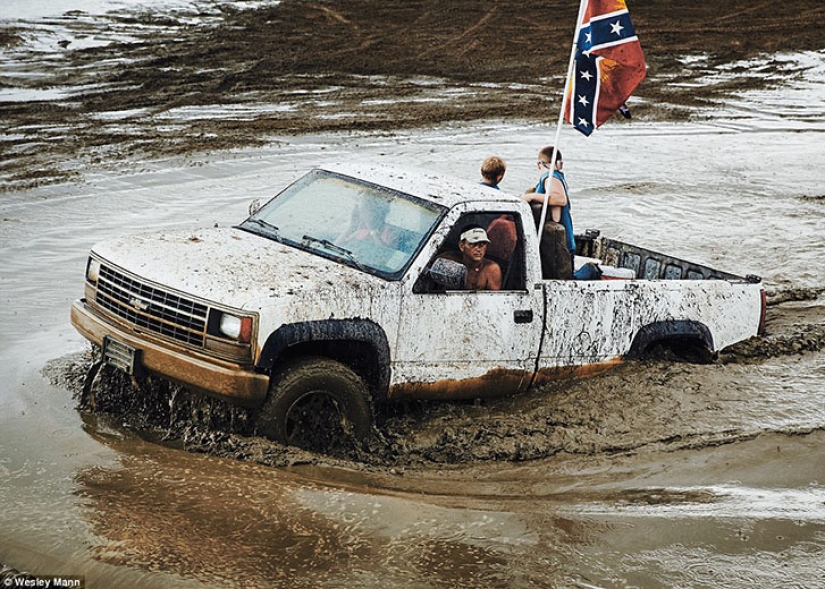 Have fun, working class: how ordinary Americans relax