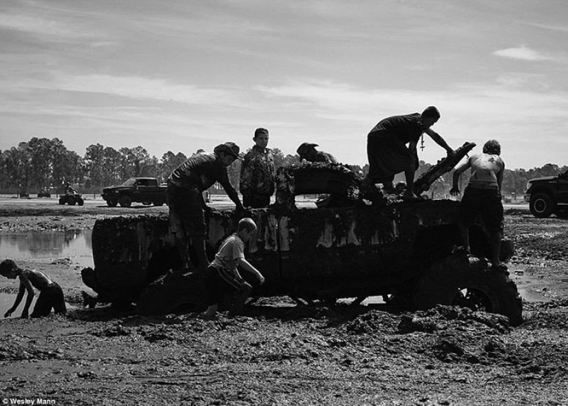 Have fun, working class: how ordinary Americans relax