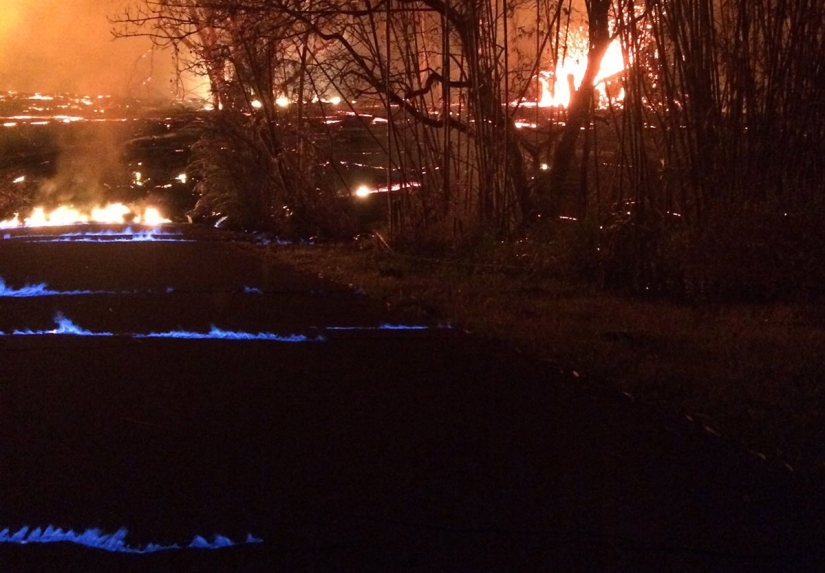 Hawai arde con llamas azules: la erupción del volcán Kilauea está ganando impulso