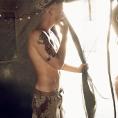 "Haz el amor, no la guerra": El proyecto fotográfico más controvertido de Stephen Maisel