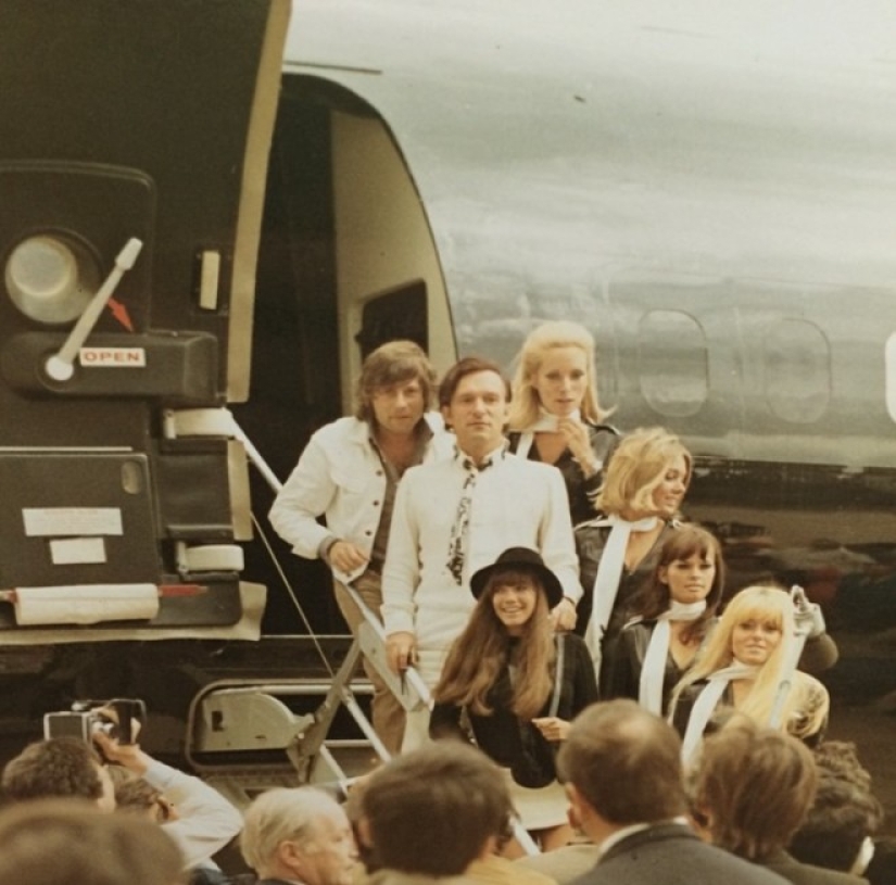 Heptagram — retrosternal the main playboy on the planet