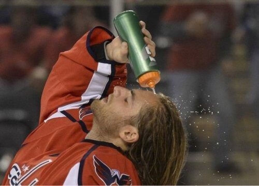 Hilarious Sports Pics That Were Taken At Just The Right Moment Hilarious Sports Pics That Were Taken At Just The Right Moment