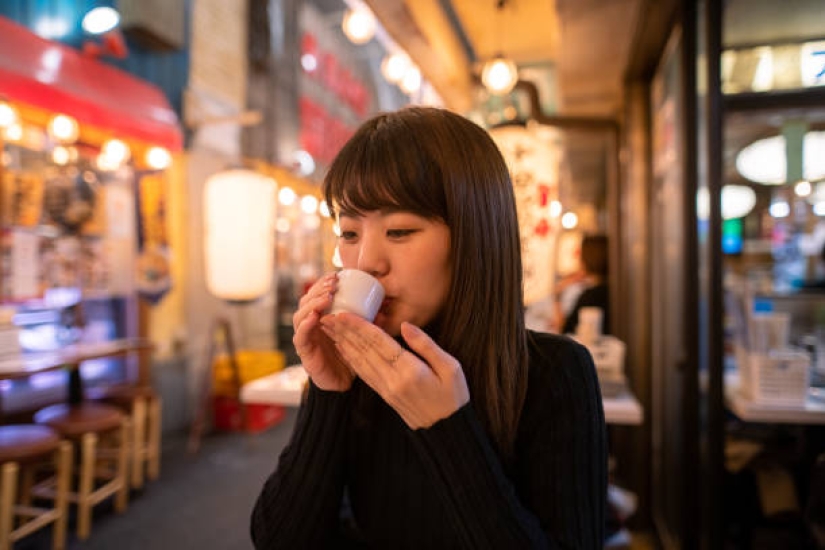 ¡Hola, vodka! En Japón, están buscando una forma creativa de hacer que los jóvenes beban