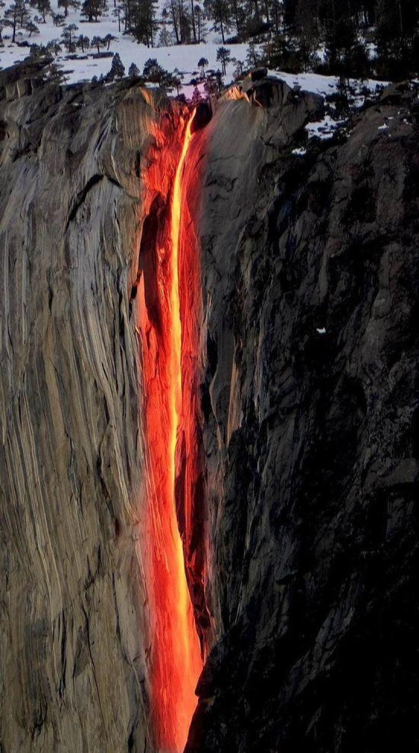 Horse Tail Waterfall»