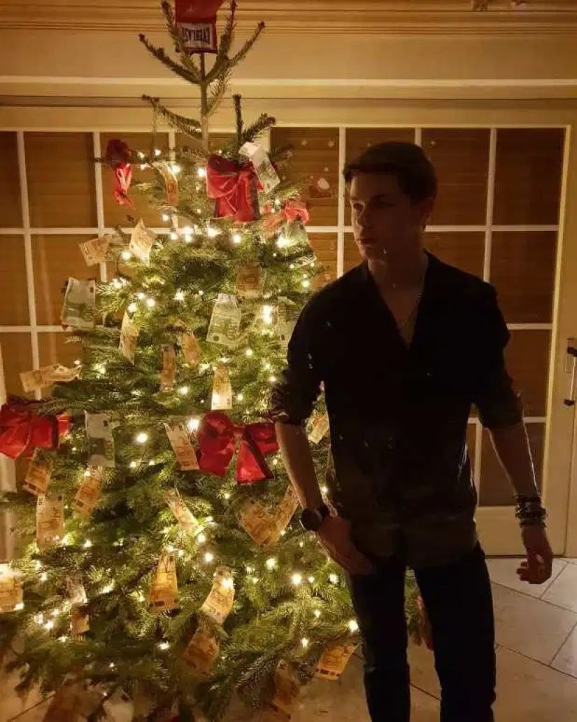 Hot winter: Golden youth brags about luxurious Christmas holidays on Instagram