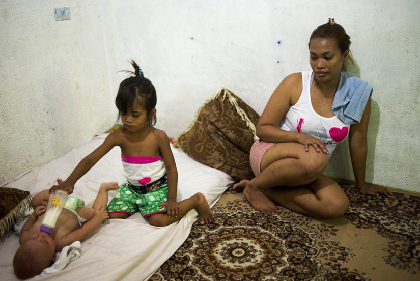 How do the children of sex tourists from the Philippines live How do the children of sex tourists from the Philippines live
