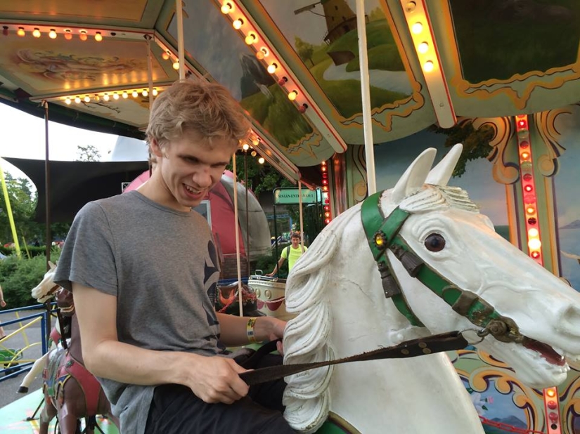 How does the work of a blind programmer from Finland work? How does the work of a blind programmer from Finland work?