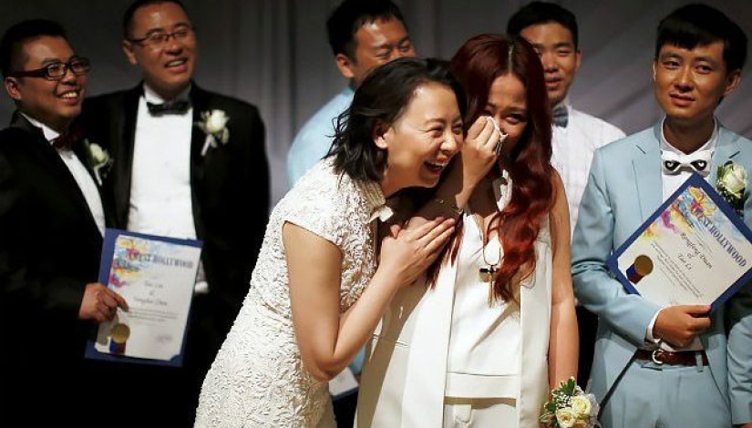 How in Homophobic China, focusing on LGBT people helps to make money