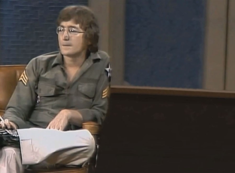 How John Lennon starred in the "Forrest Gump" scene 14 years after his death