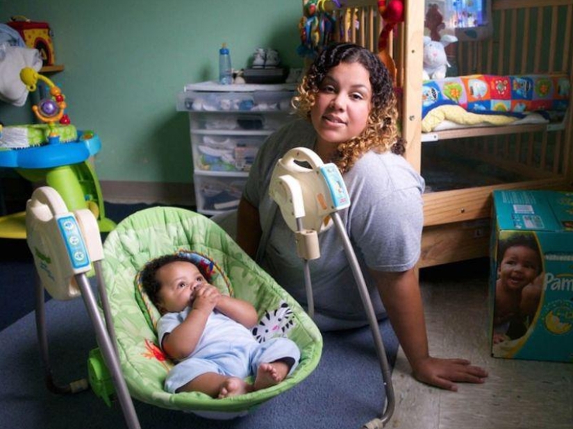 How newborn children of prisoners in the USA and Russia live How newborn children of prisoners in the USA and Russia live