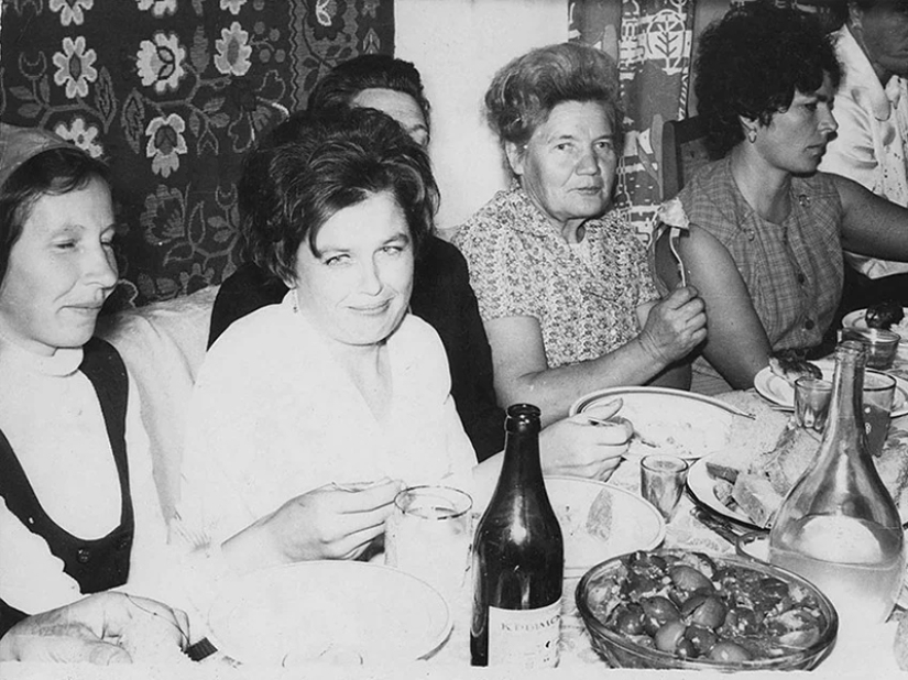 How the appearance of Russian women changed in the 20th century