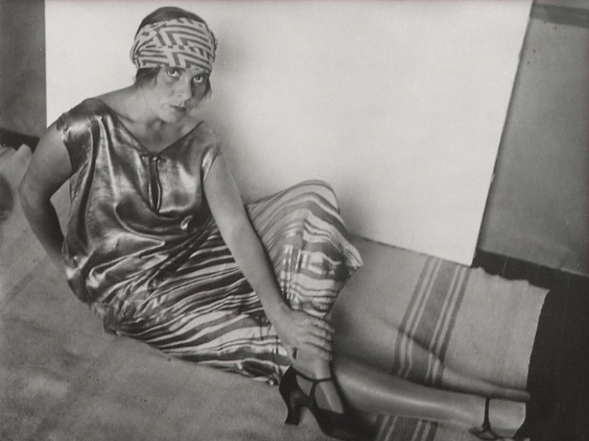 How the appearance of Russian women changed in the 20th century