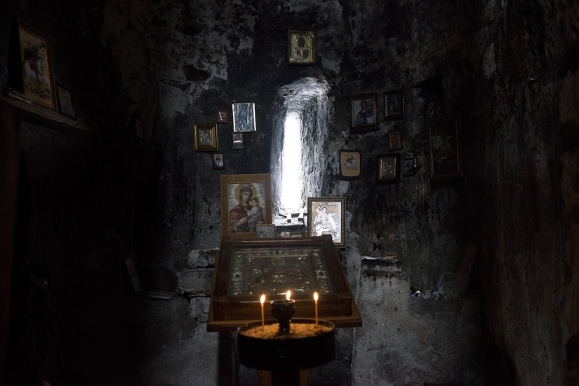 How the dead are welcomed in Georgia