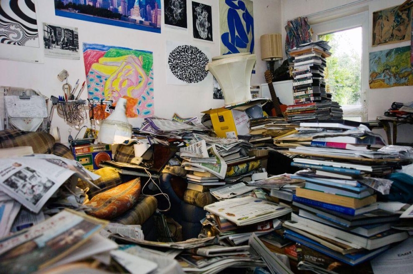 How the English "plushkins" live How the English "plushkins" live