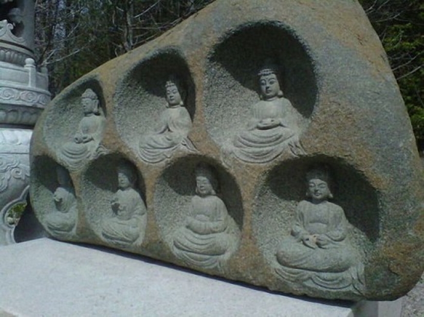 How the largest Buddhist temple in Canada is being built