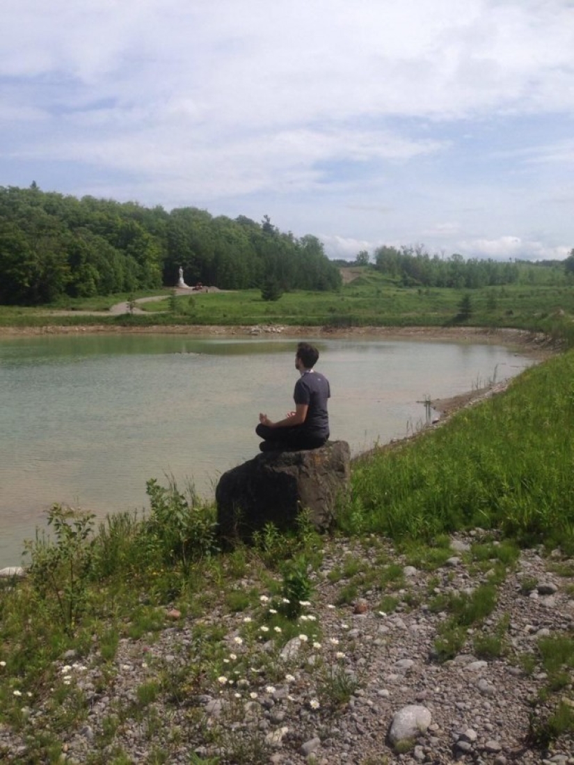 How the largest Buddhist temple in Canada is being built