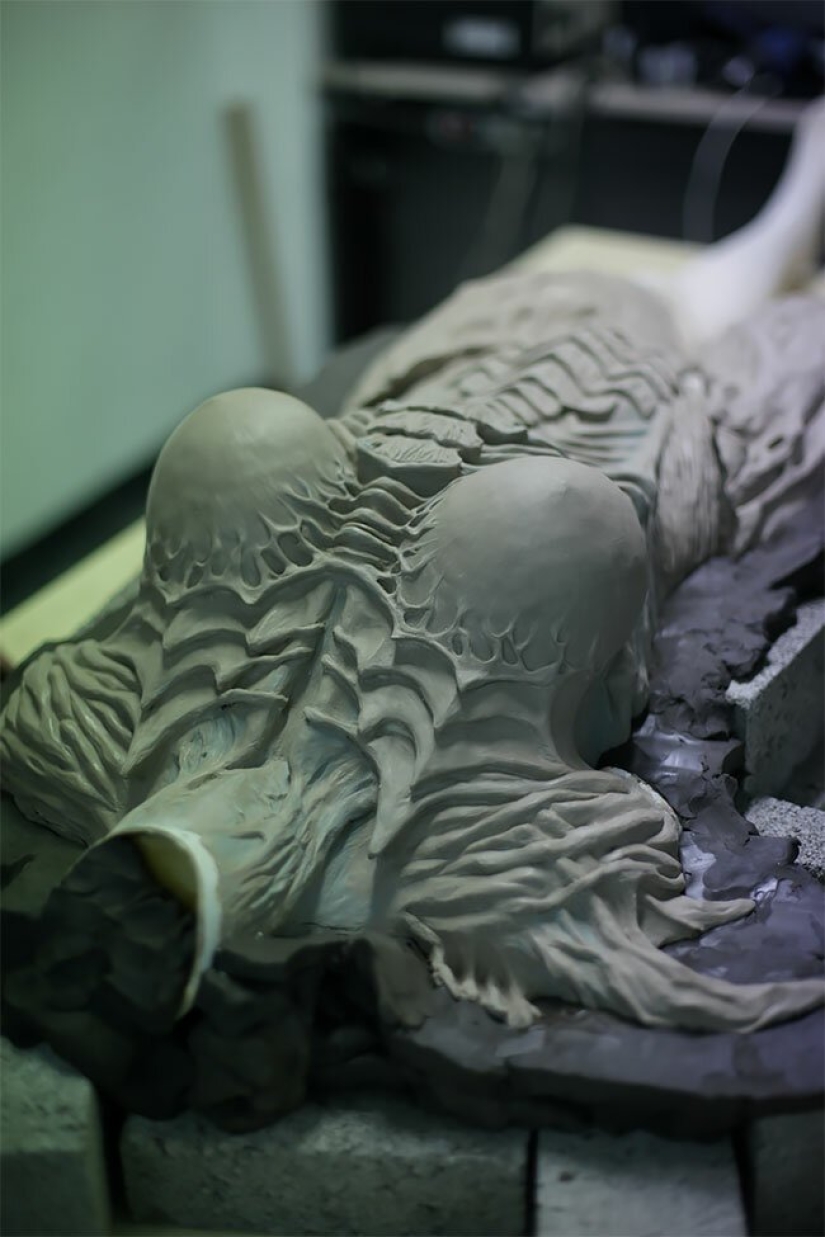 How the Queen of Blades Sarah Kerrigan is born