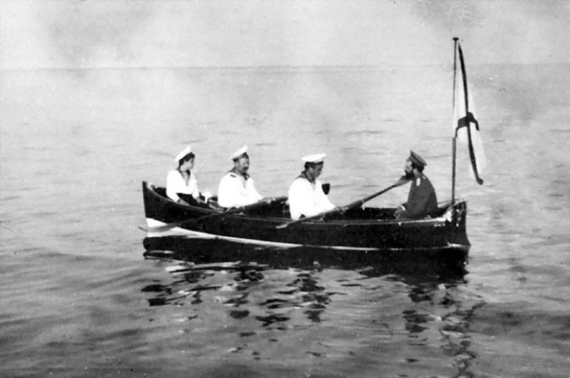 How the Romanov family lived the last days before the tragic execution