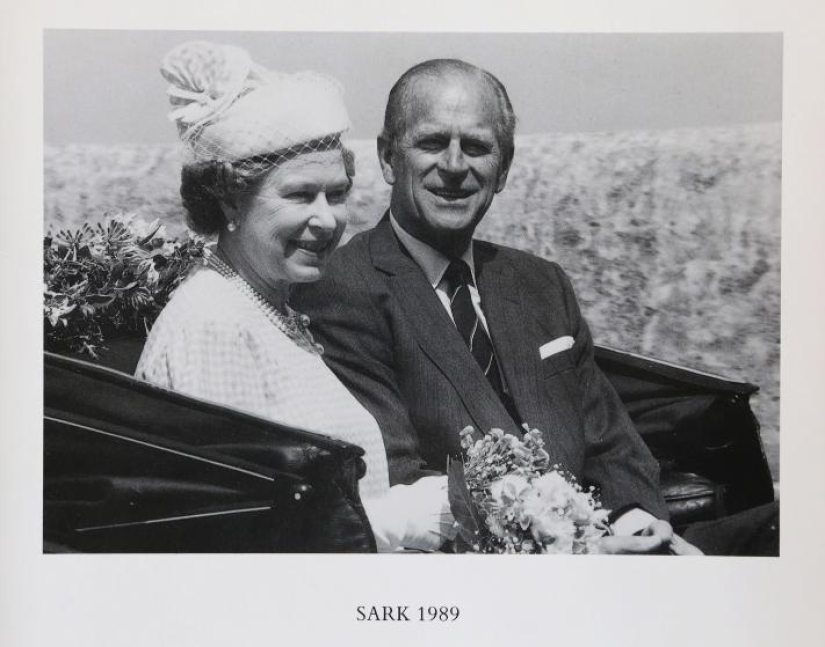 How the royal family of Great Britain has been wishing Merry Christmas for the past 65 years How the royal family of Great Britain has been wishing Merry Christmas for the past 65 years