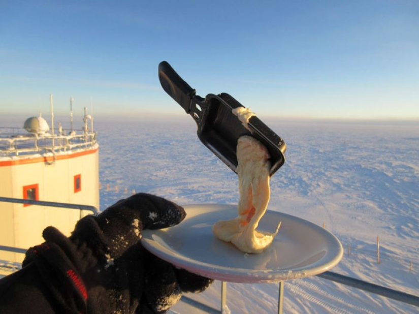 How to live at a temperature of -80: pictures from the most remote scientific base in the world How to live at a temperature of -80: pictures from the most remote scientific base in the world