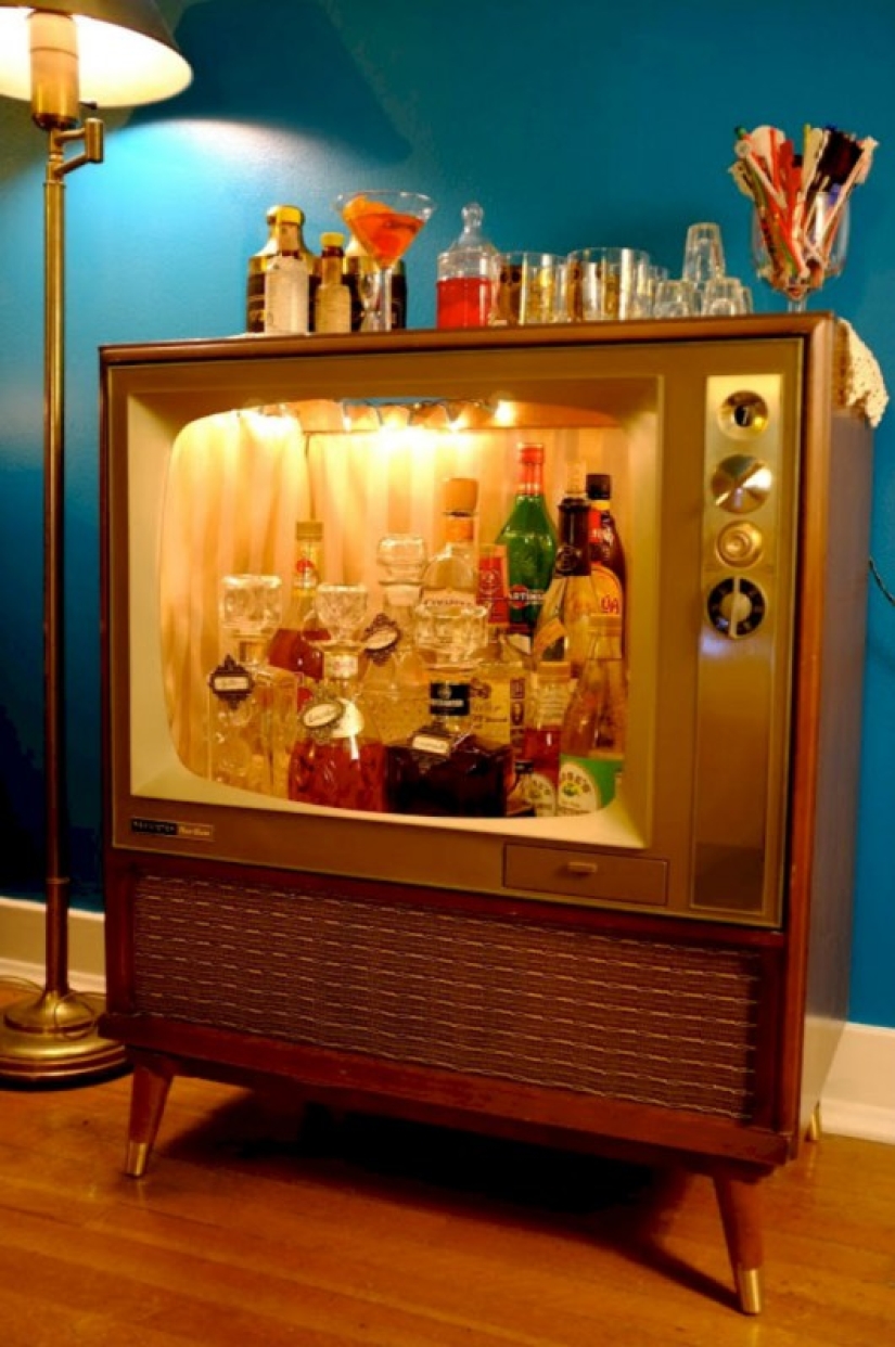 How to make a bar counter out of old things How to make a bar counter out of old things