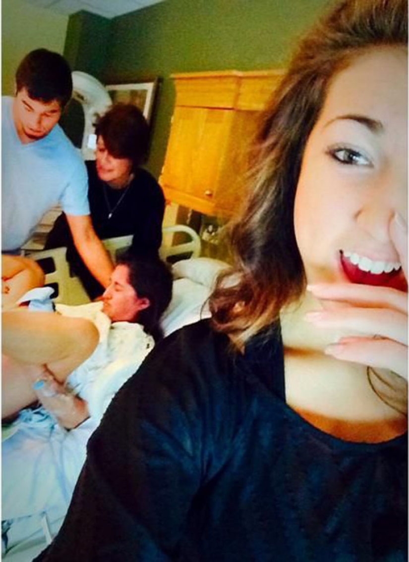 How to take a selfie and make the whole Internet hate you How to take a selfie and make the whole Internet hate you