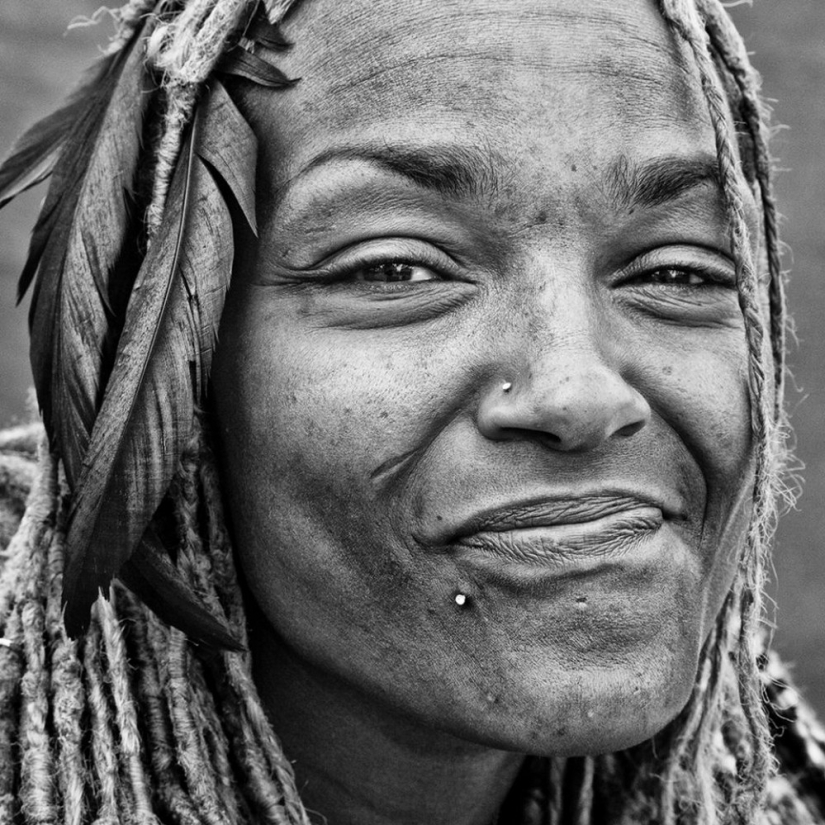 "I am fascinated by the mystery hidden in faces": Billy Plummer's expressive portraits "I am fascinated by the mystery hidden in faces": Billy Plummer's expressive portraits