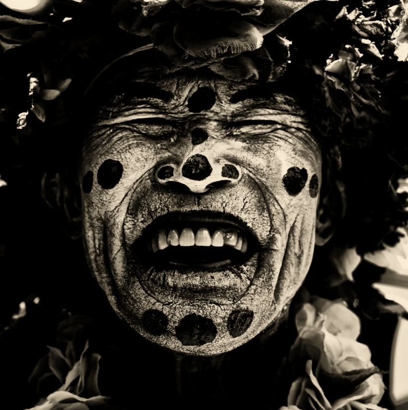 "I am fascinated by the mystery hidden in faces": Billy Plummer's expressive portraits "I am fascinated by the mystery hidden in faces": Billy Plummer's expressive portraits